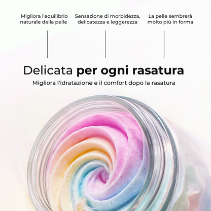 Crema da rasatura colorata in barattolo, delicata per ogni rasatura. Migliora l’idratazione, l’equilibrio cutaneo e dona morbidezza alla pelle.